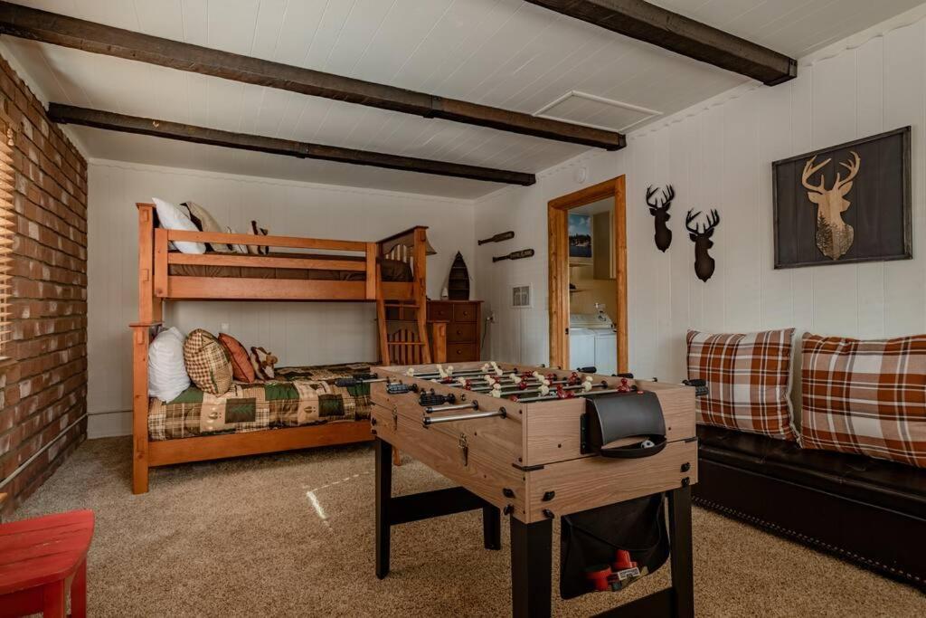 Hot Tub*Kids Room*Family Cabin Big Bear City Exterior photo