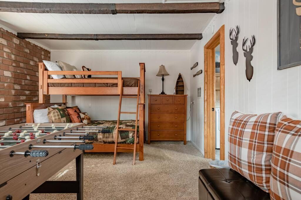 Hot Tub*Kids Room*Family Cabin Big Bear City Exterior photo
