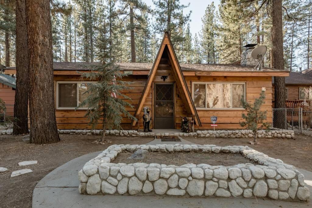 Hot Tub*Kids Room*Family Cabin Big Bear City Exterior photo